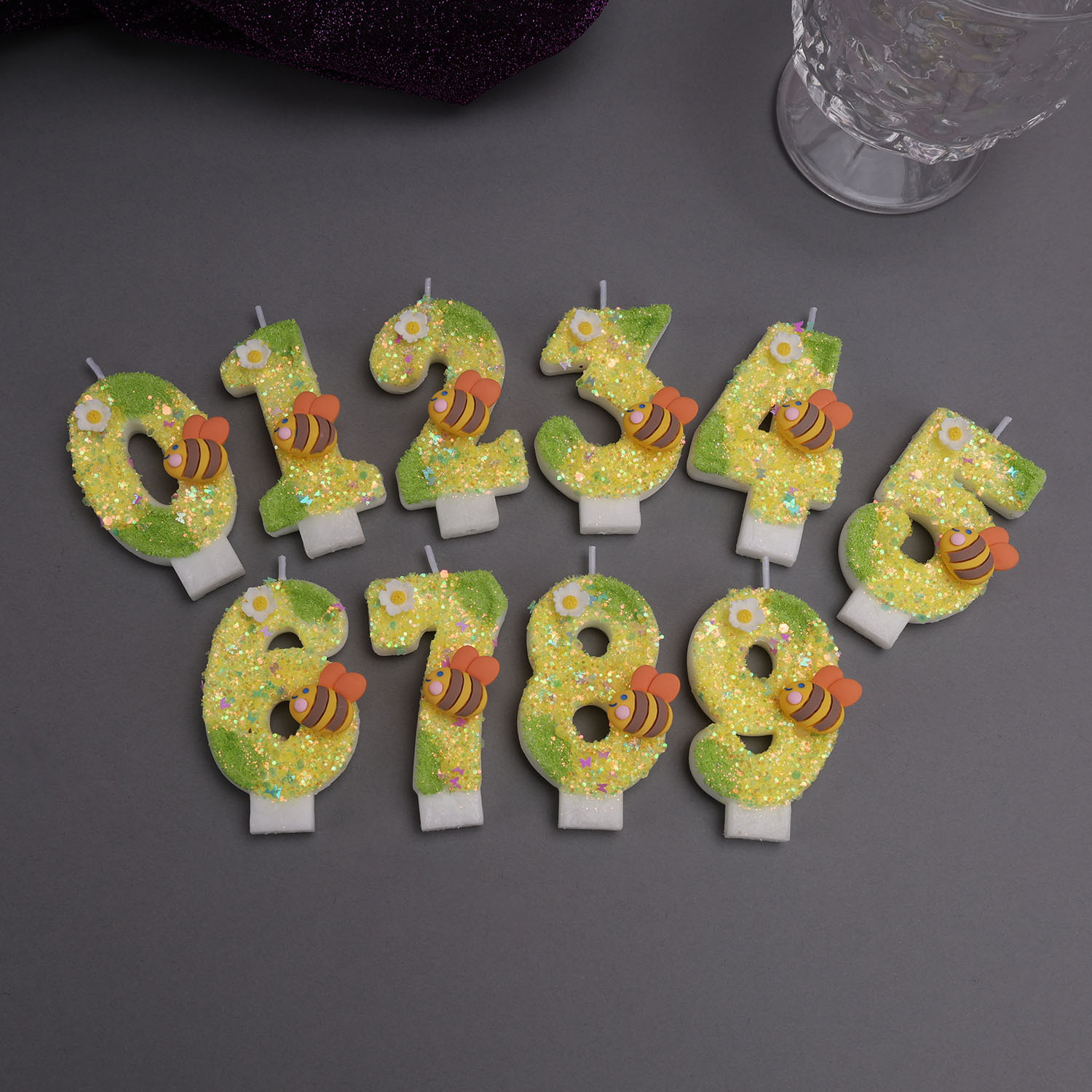Lilin Digital Warna Kuning-Hij - Holiday Candle Set ulasan dan harga