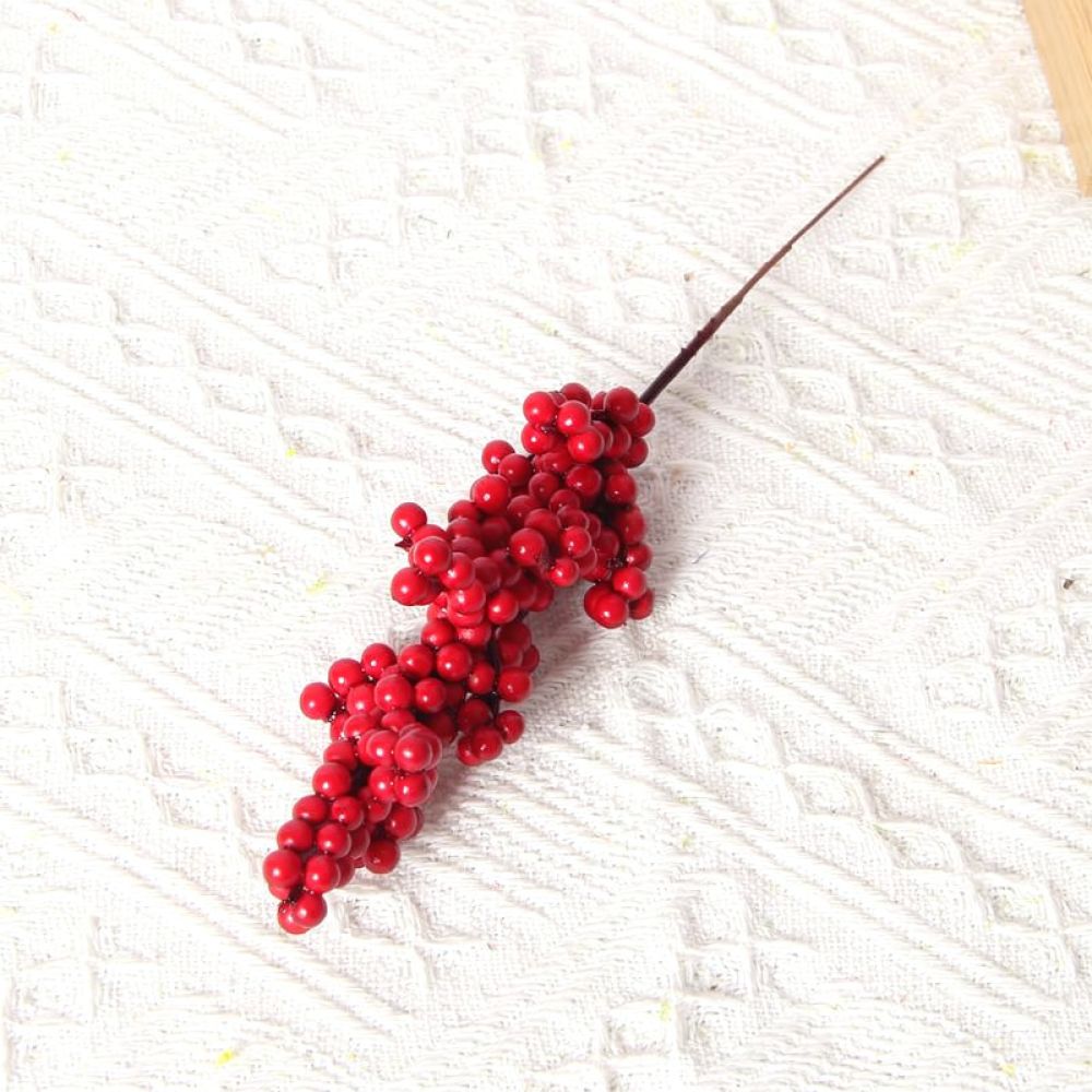 Hiasan Buah Beri Merah Buatan  - Christmas Tree Artificial ulasan dan harga