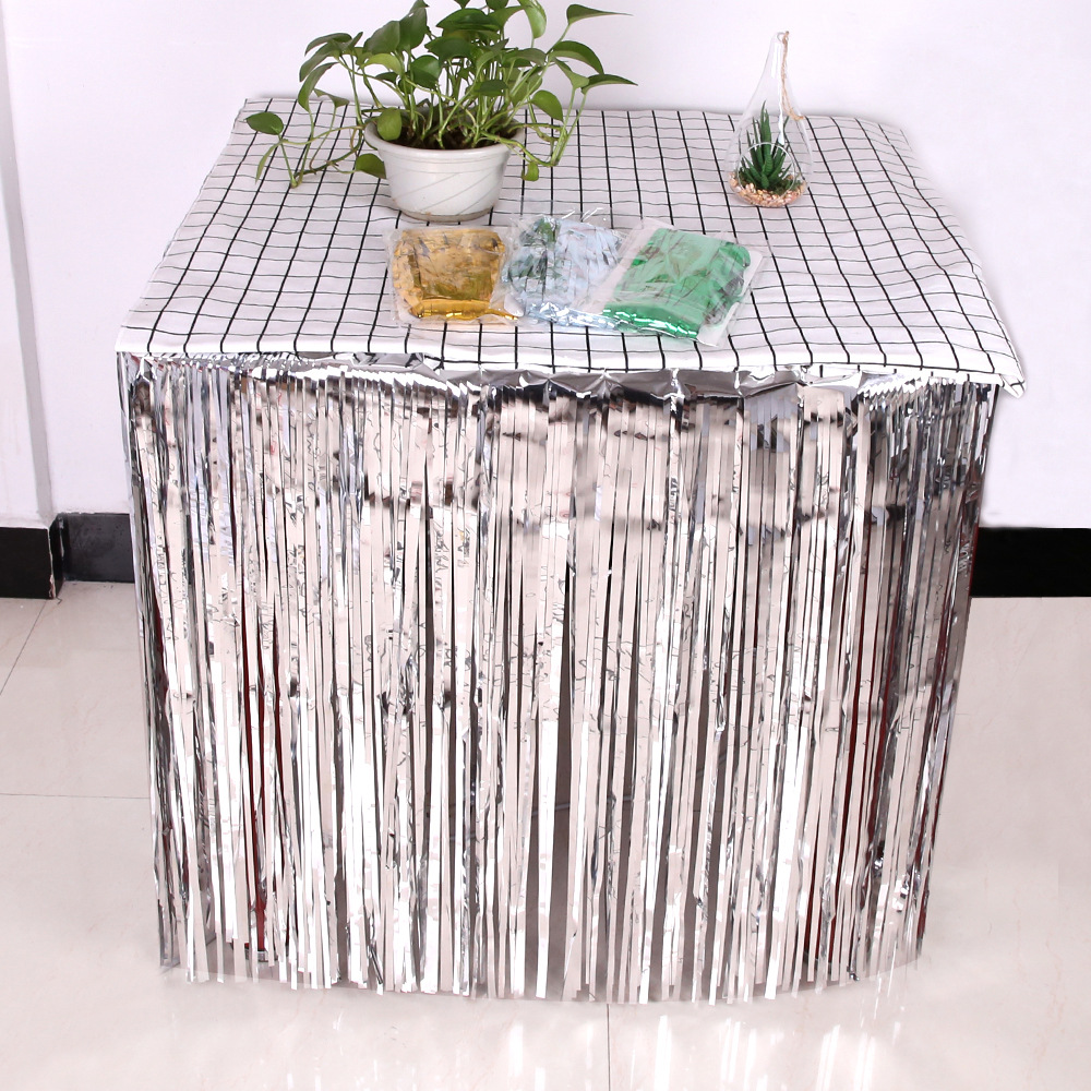 Rok Meja Foil Pinggiran Tirai  - Tinsel Garland Decoration ulasan dan harga